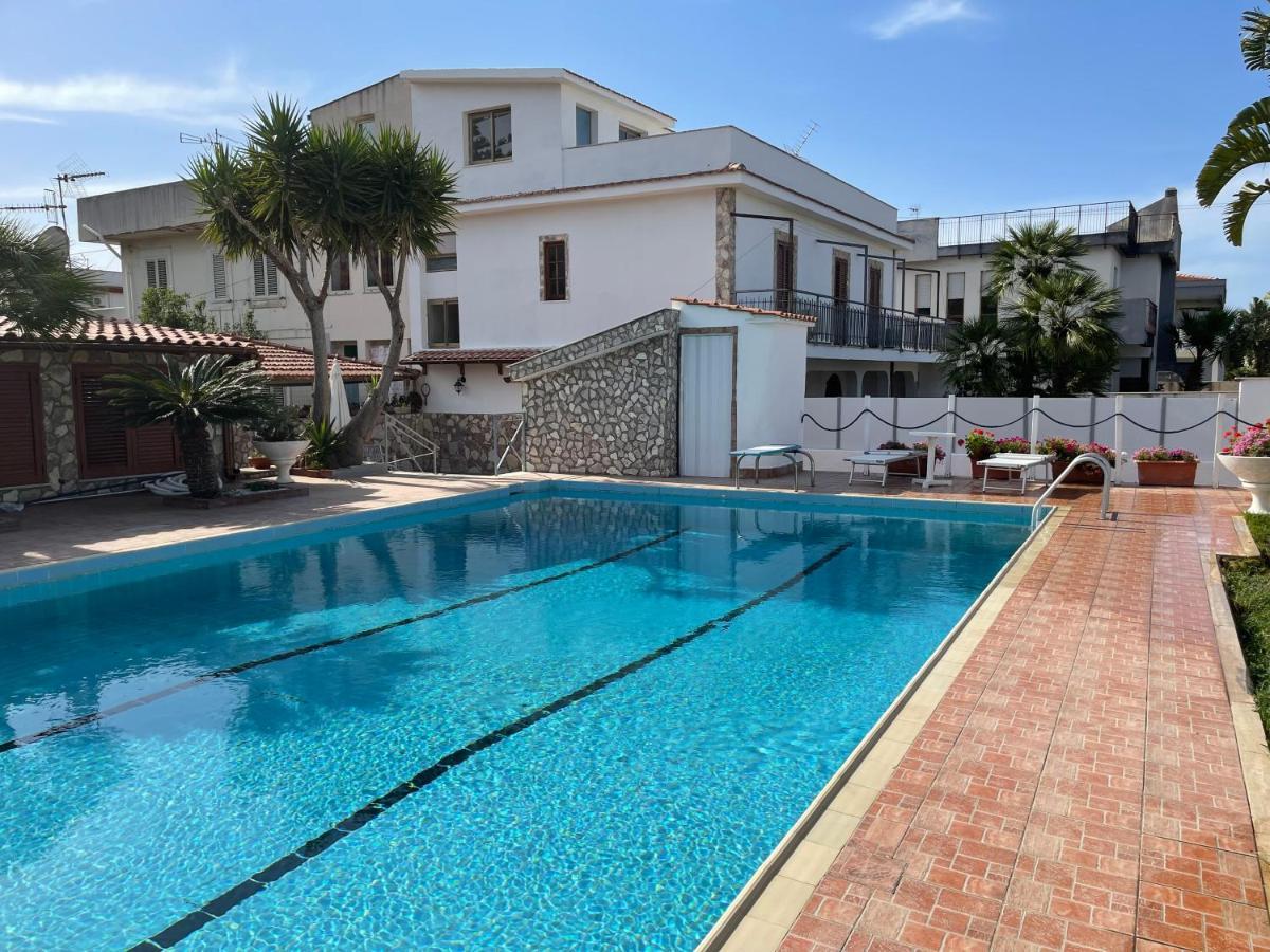 Casa Vacanze Villa Grace Villagrazia Di Carini Extérieur photo